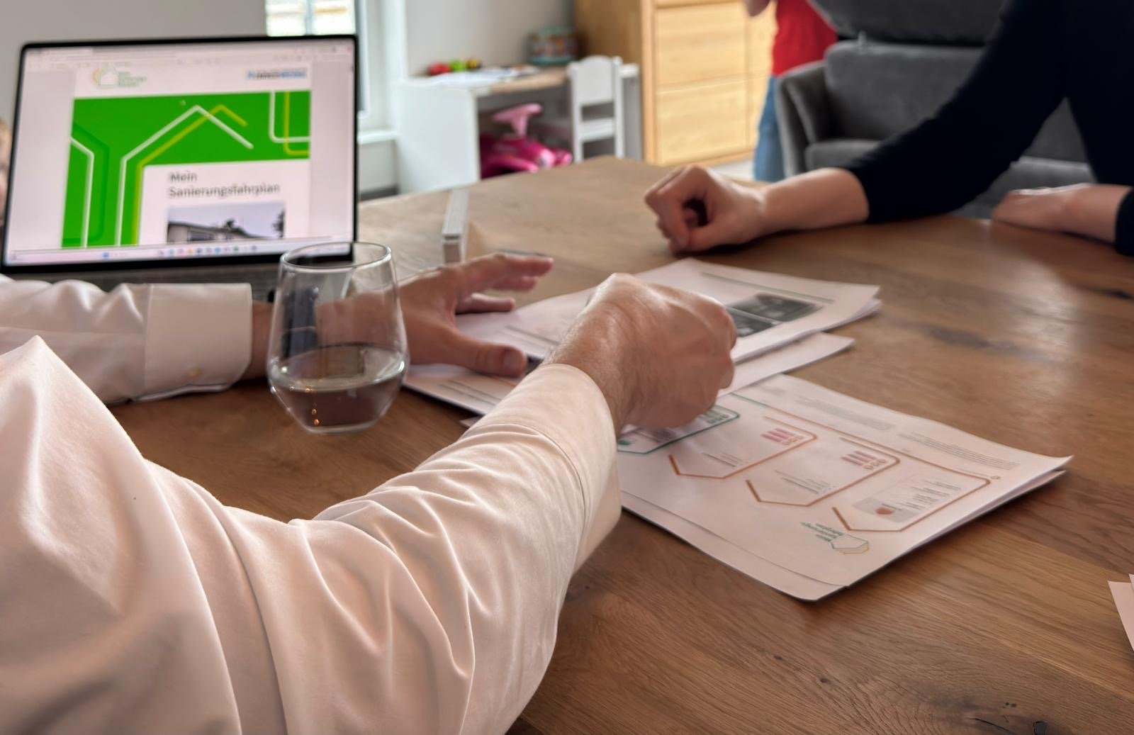 a220c5fe-45c8-4ac8-a658-112ee9f57b44